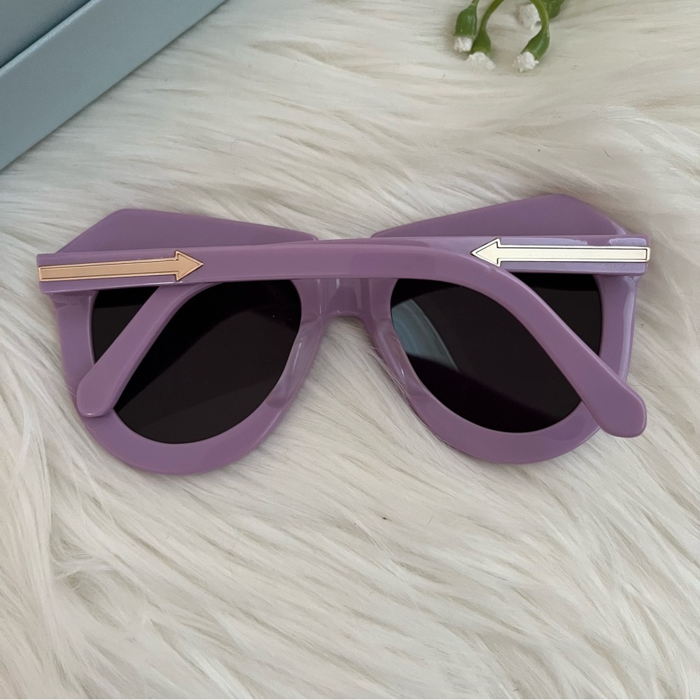 Karen Walker Women's Chunky Lilac Sunglasses - Fashionable UV Shades - Picture 5 of 8